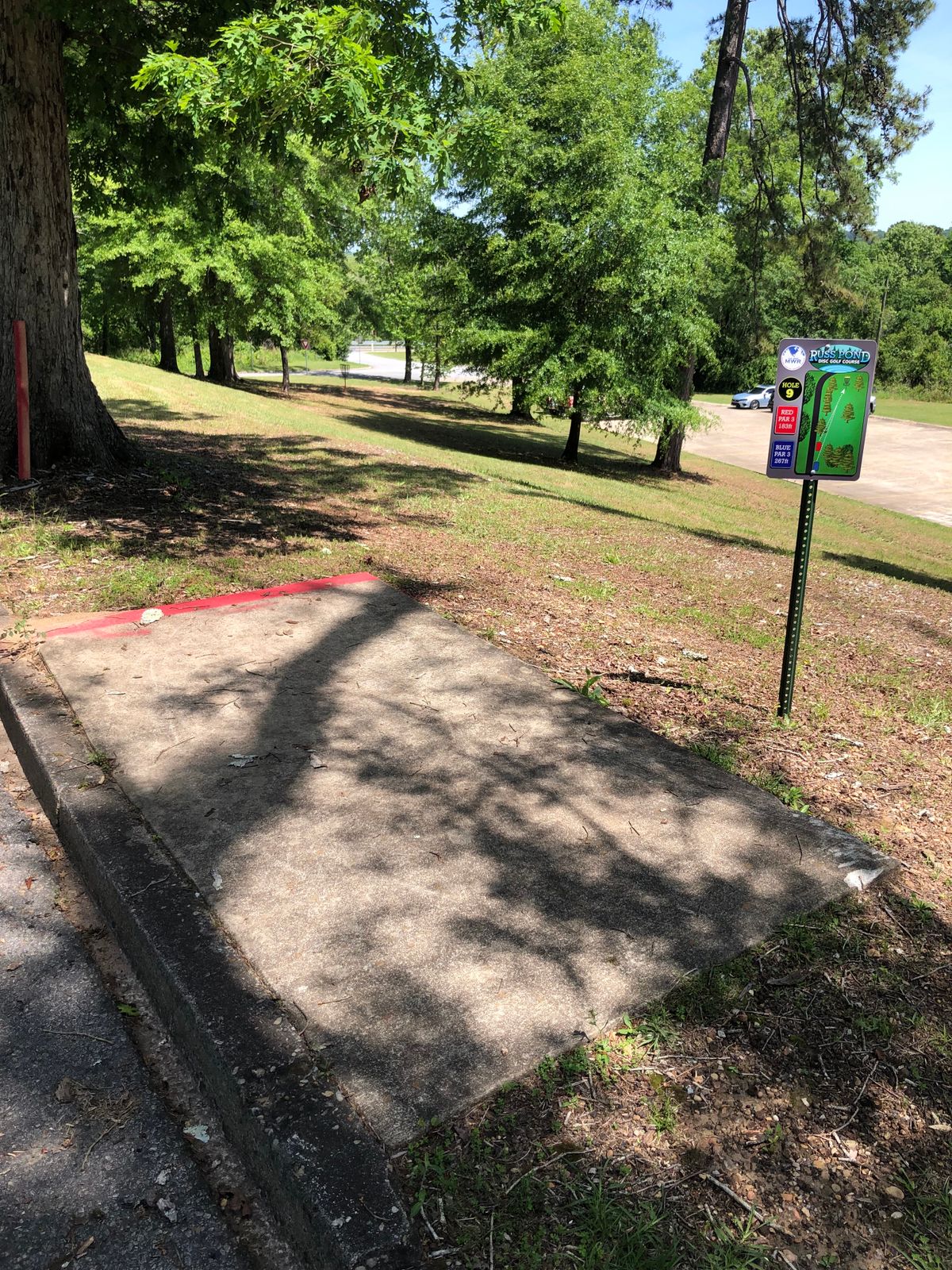 Hole 9 Red Tee Pad