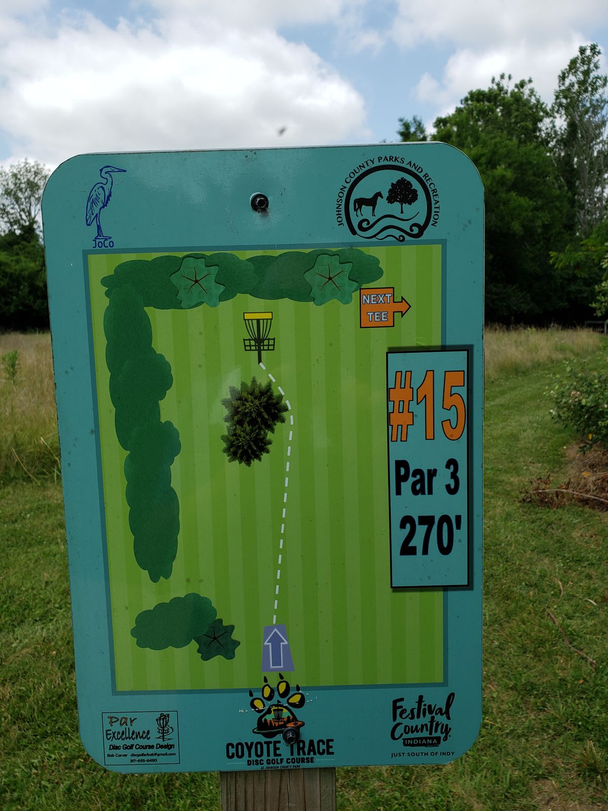 #15 Tee Sign closeup.