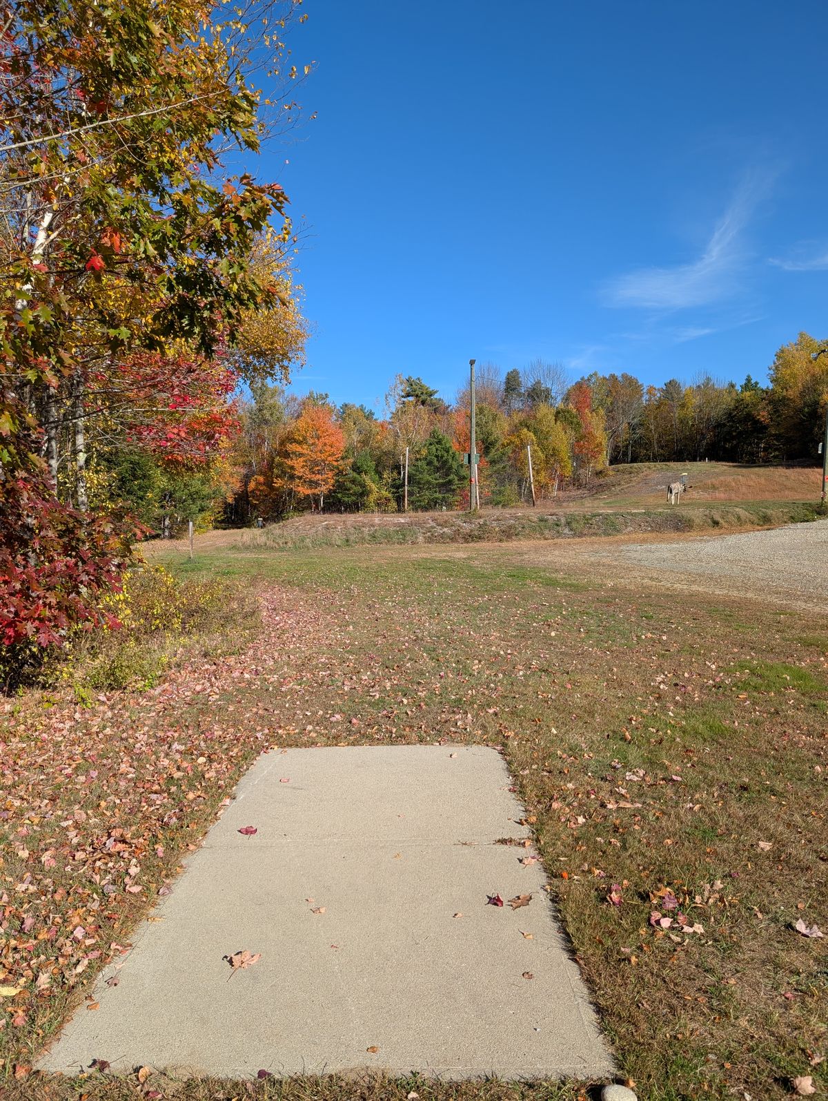 Hole 5 blue teepad