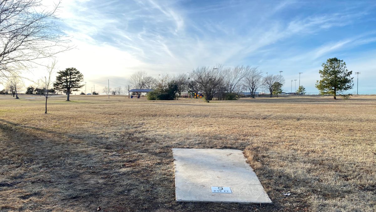 Hole 9