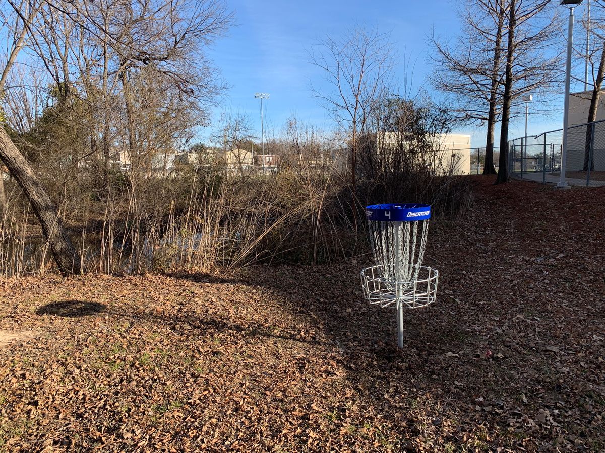 Hole 4