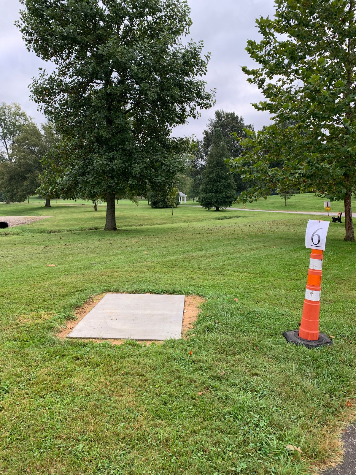 Hole 6 tee pad