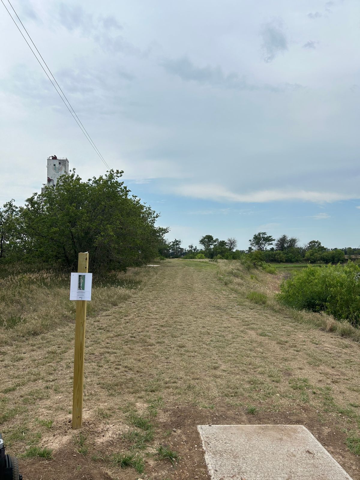 Hole 9 tee