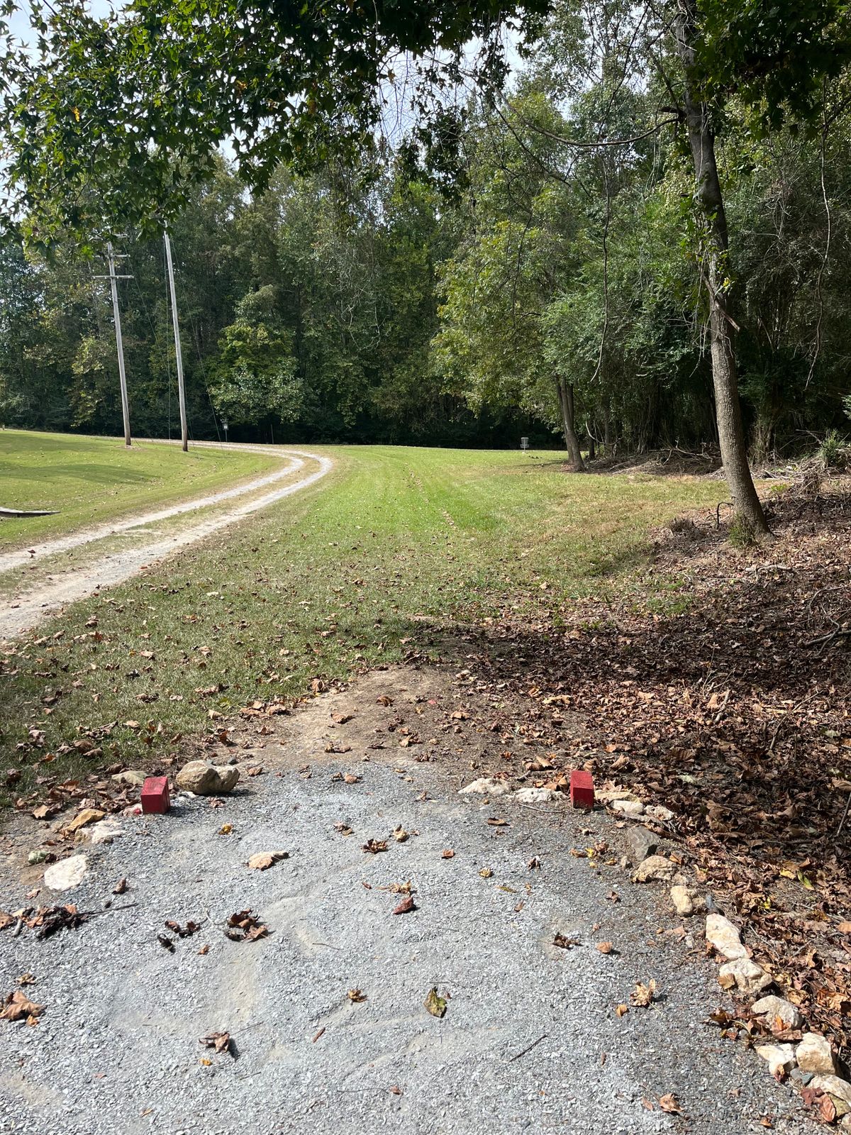 Hole 2: red tee