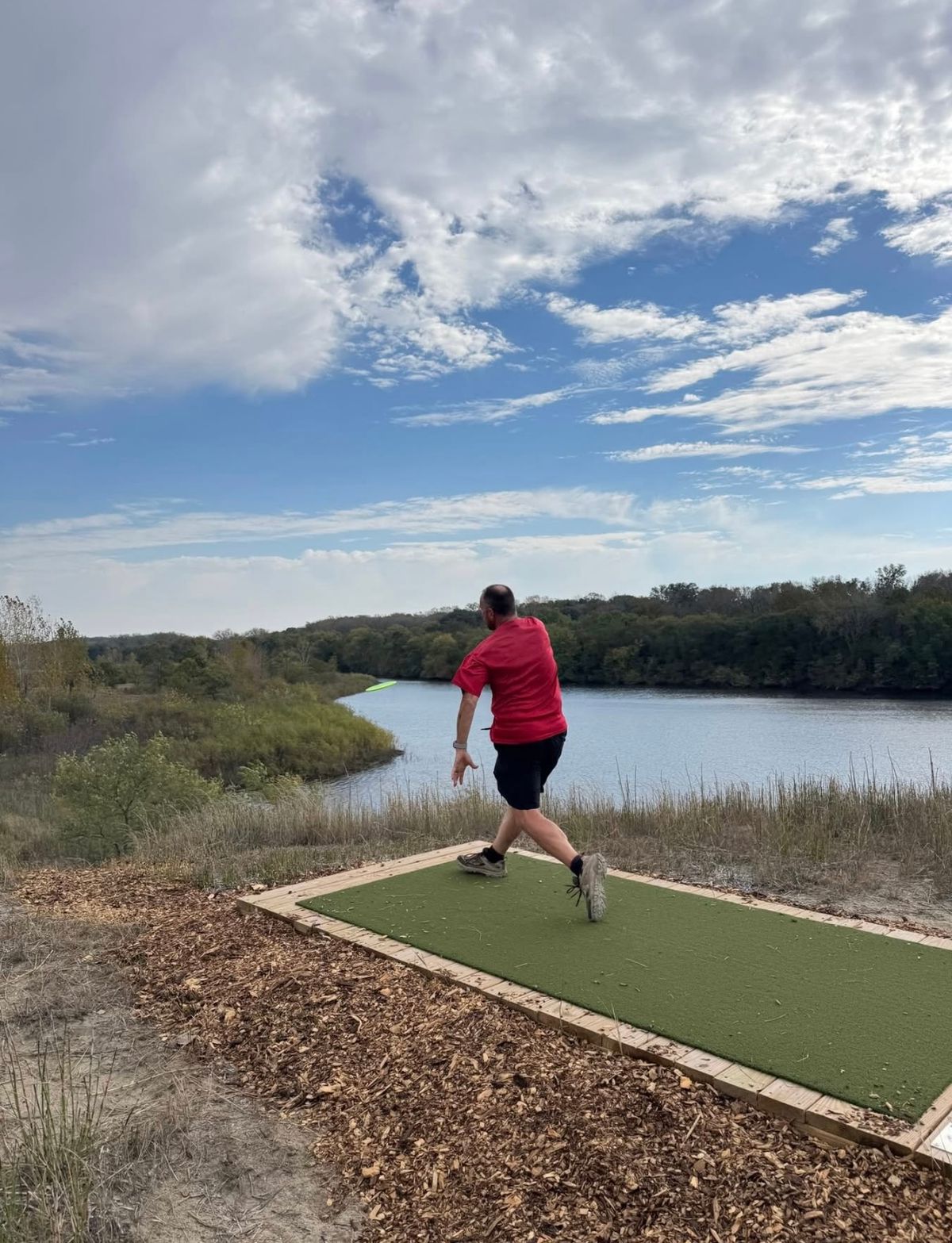 Teepad of 8 overlooking lake