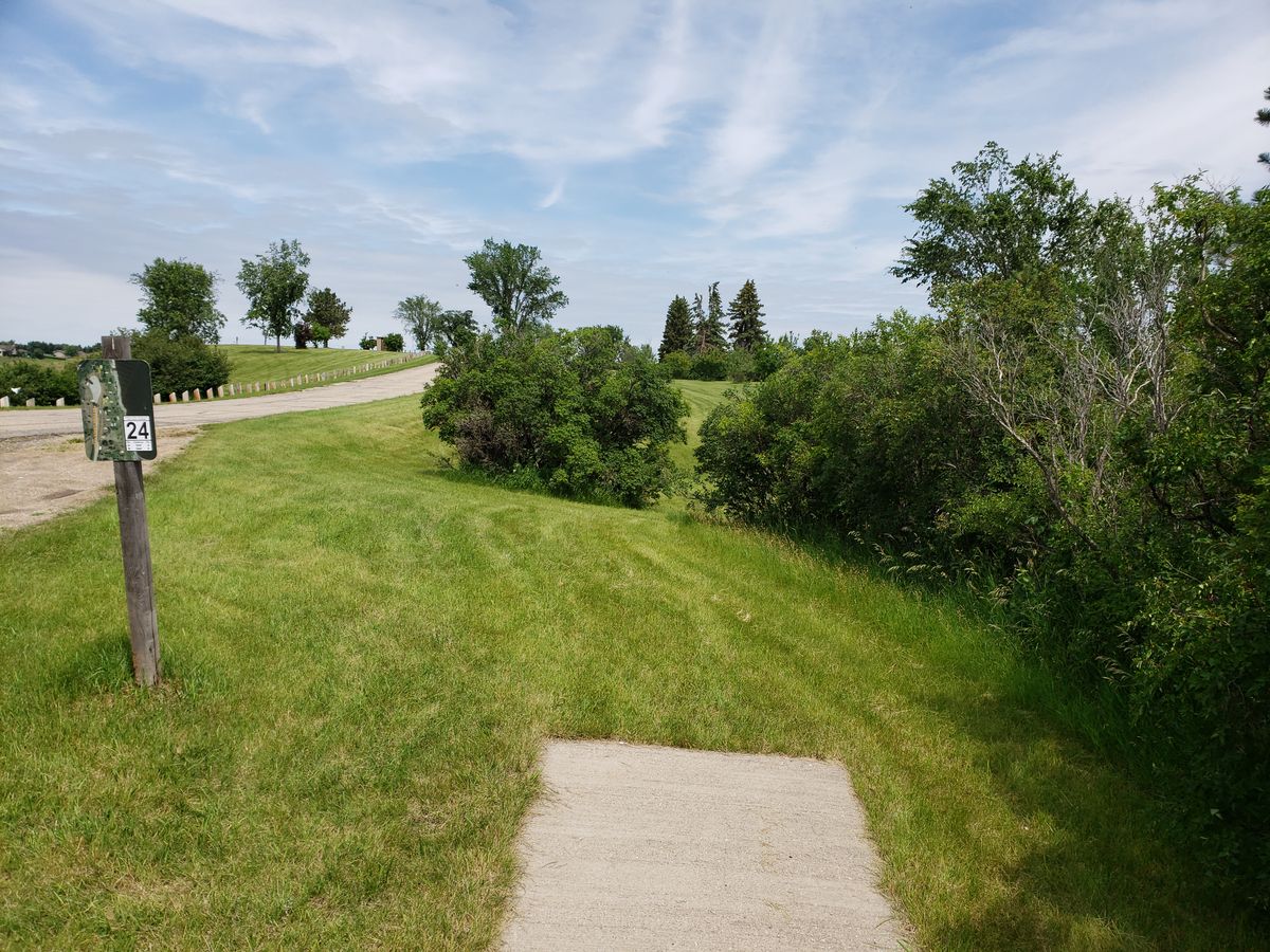 Hole 24 tee