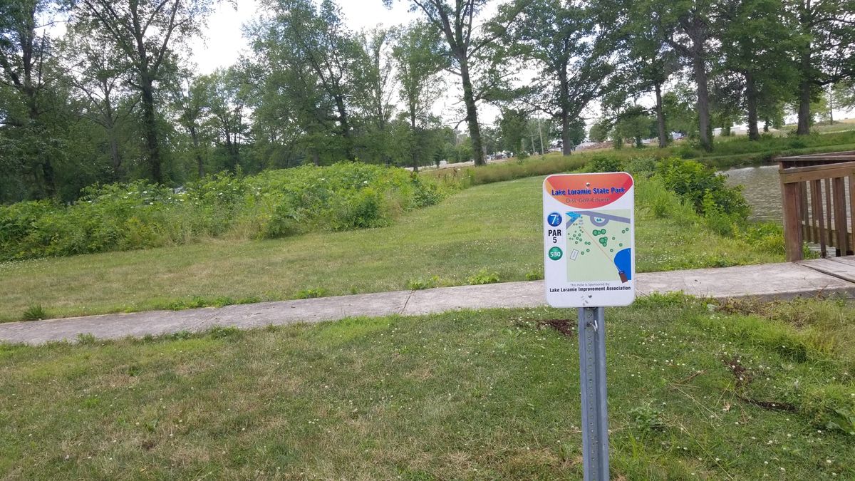 Old non existent hole now look to your left there I a mowed path to tee.