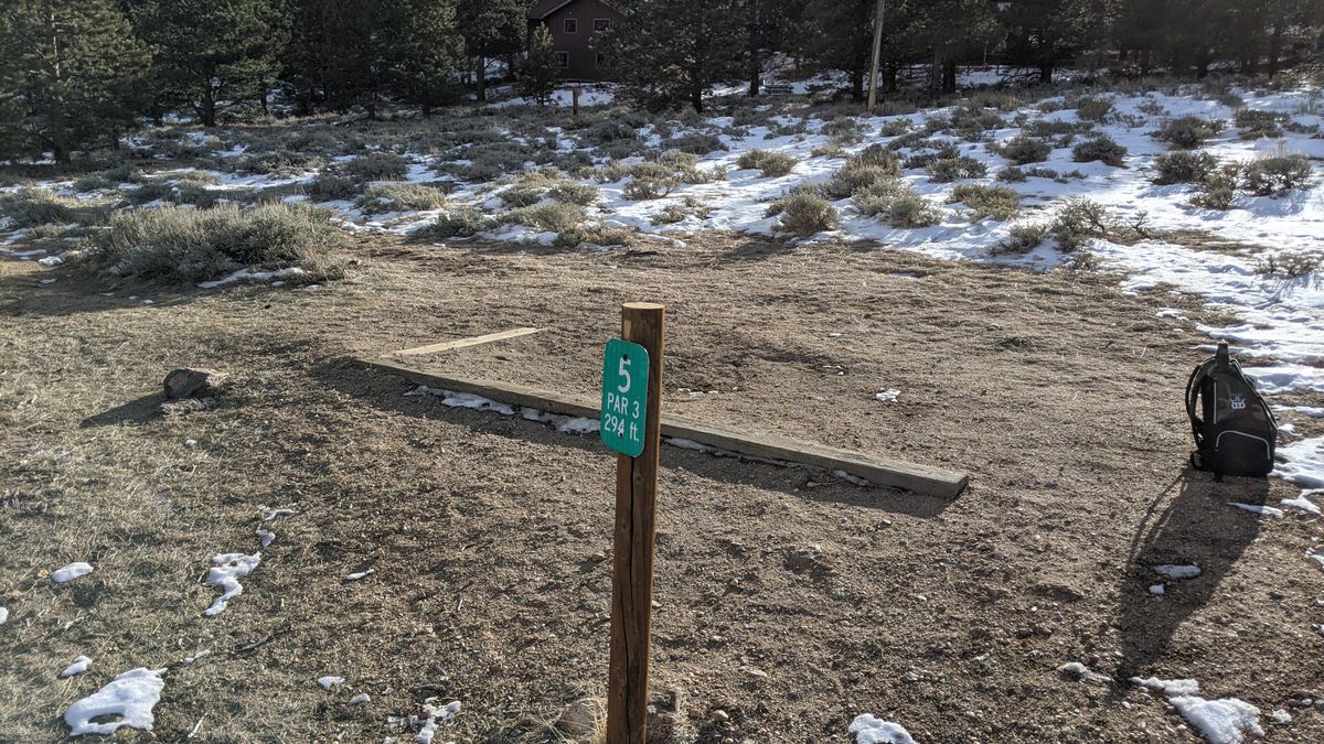 Hole 5 teepad.