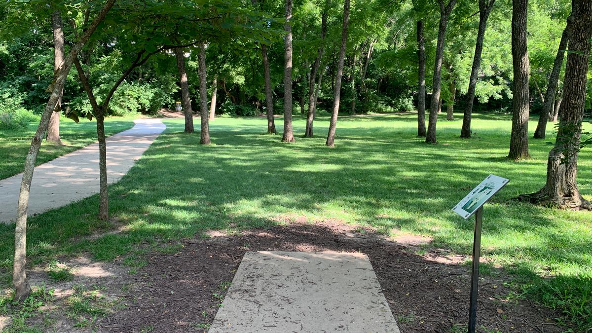 Hole 4