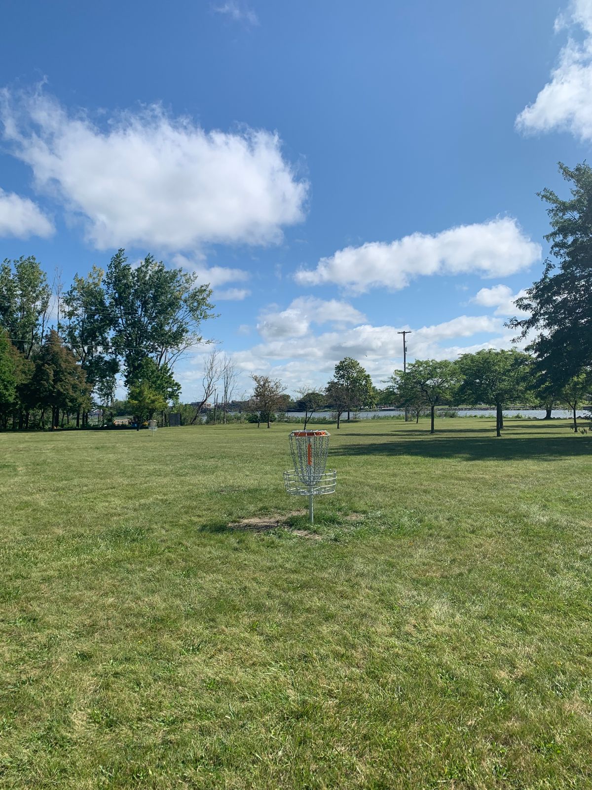 Hole 2 basket