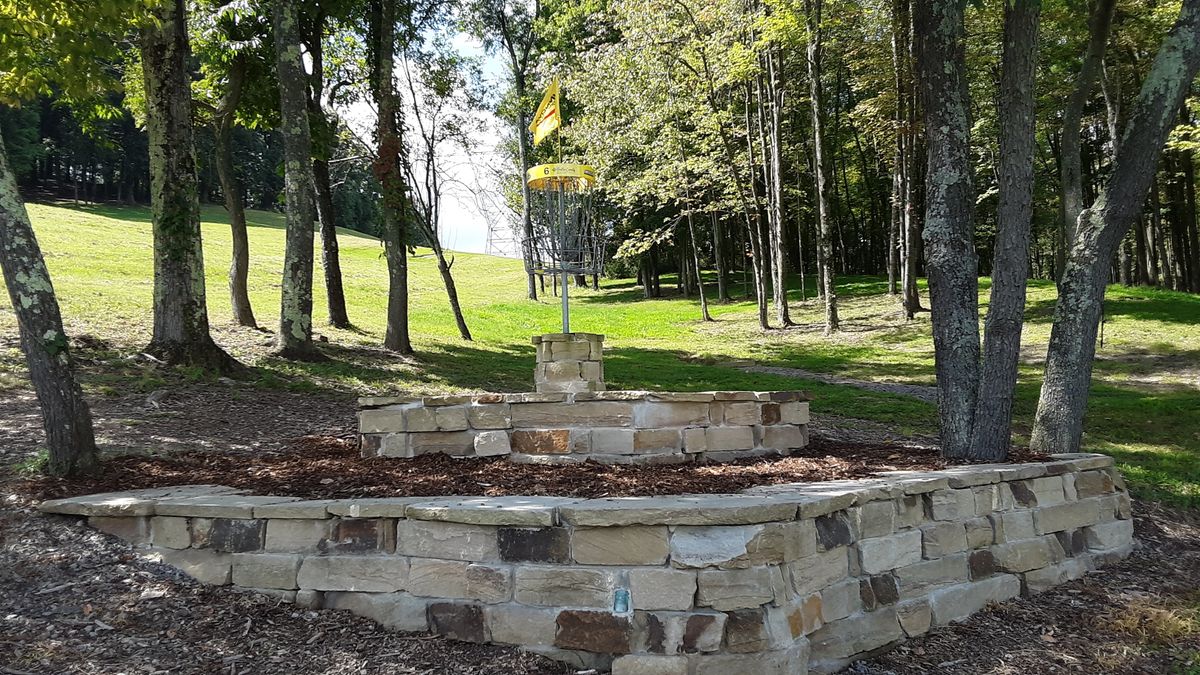 Hole 6 green