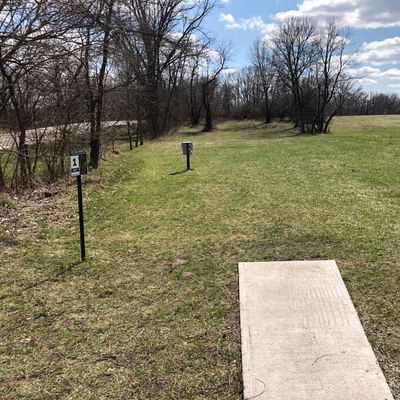 Hole 1 tee