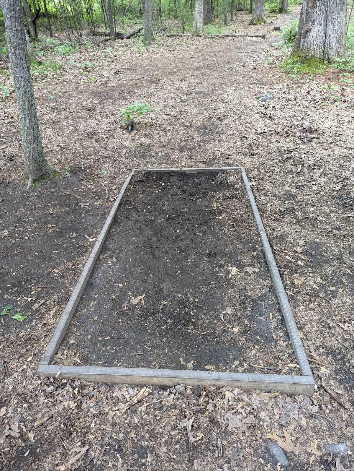 Incomplete tee pads