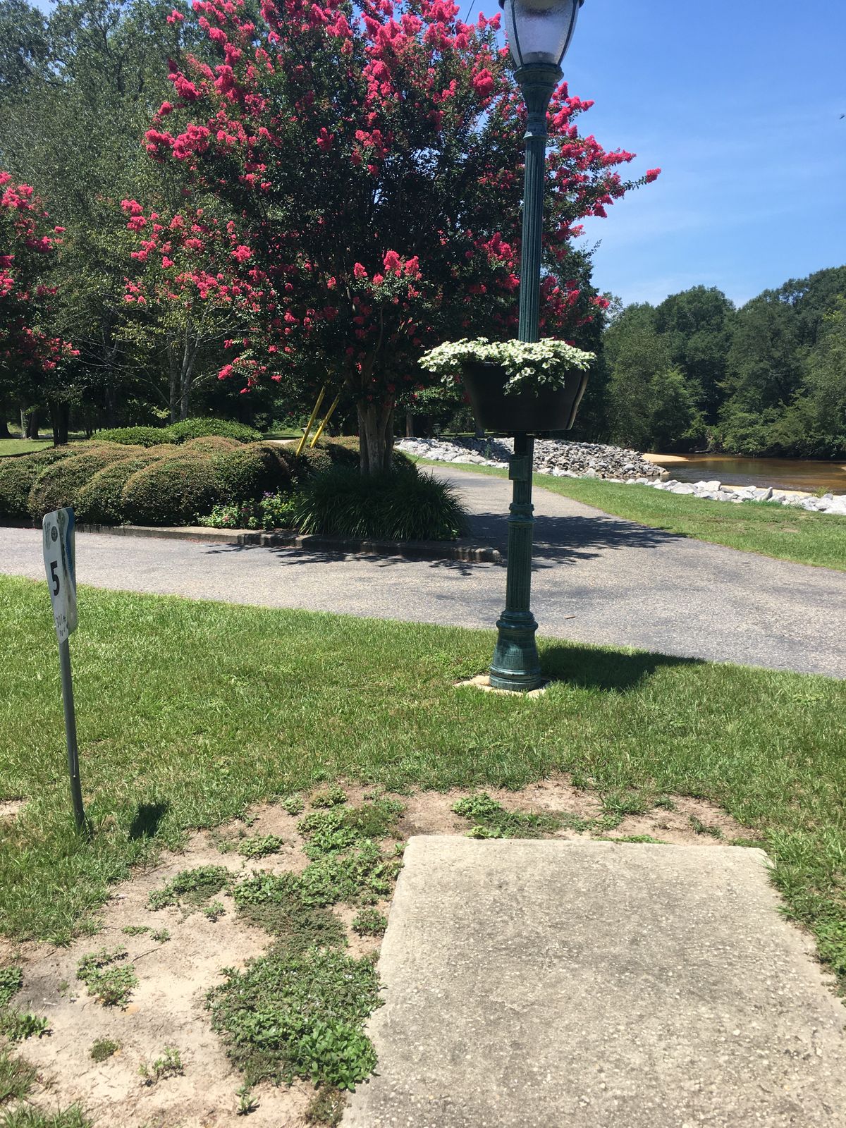 Hole 5