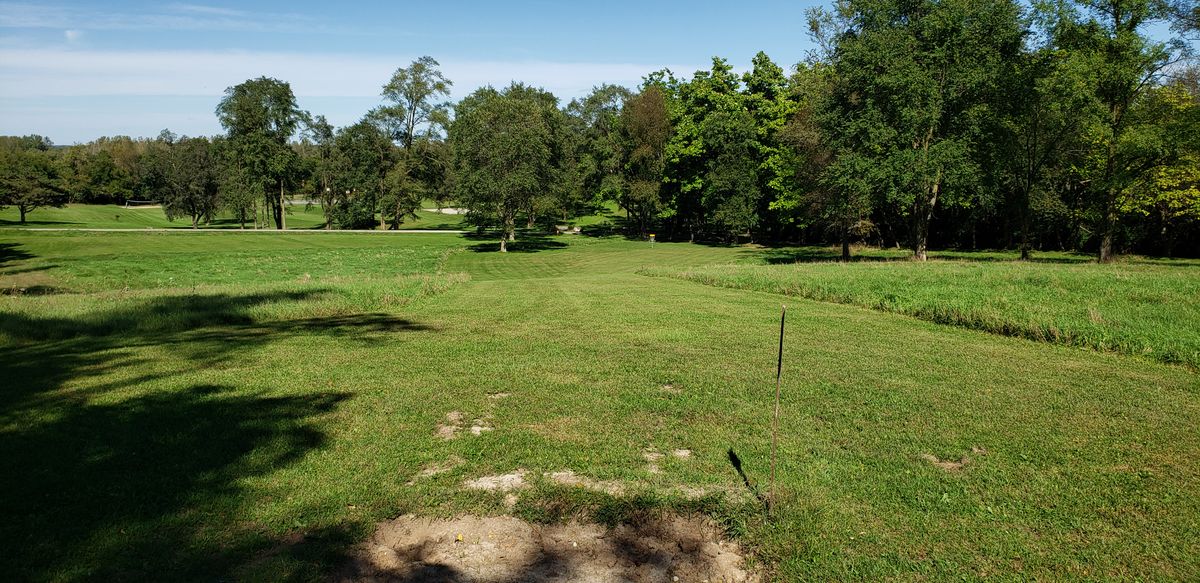 Hole 2 teepad
