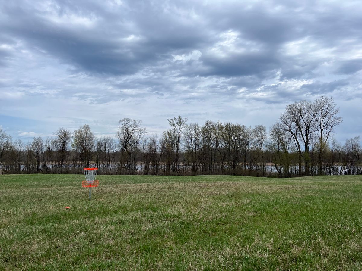 Hole 9 Basket