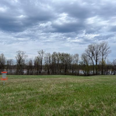 Hole 9 Basket