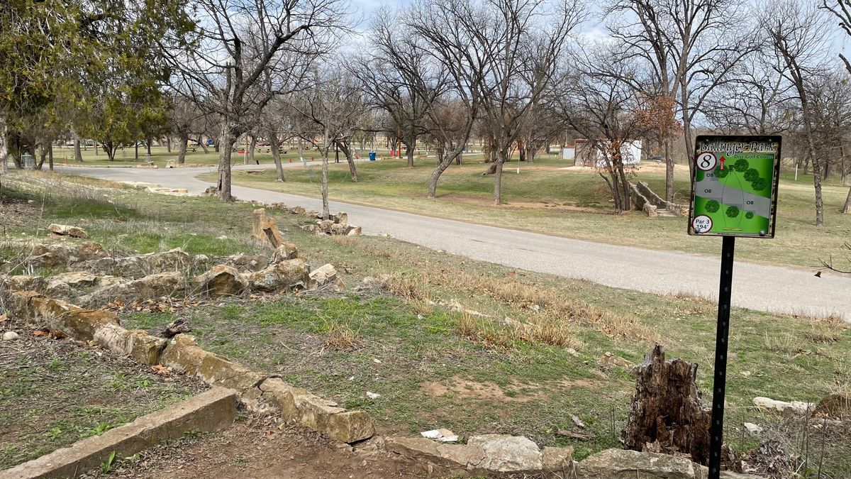Hole 8
