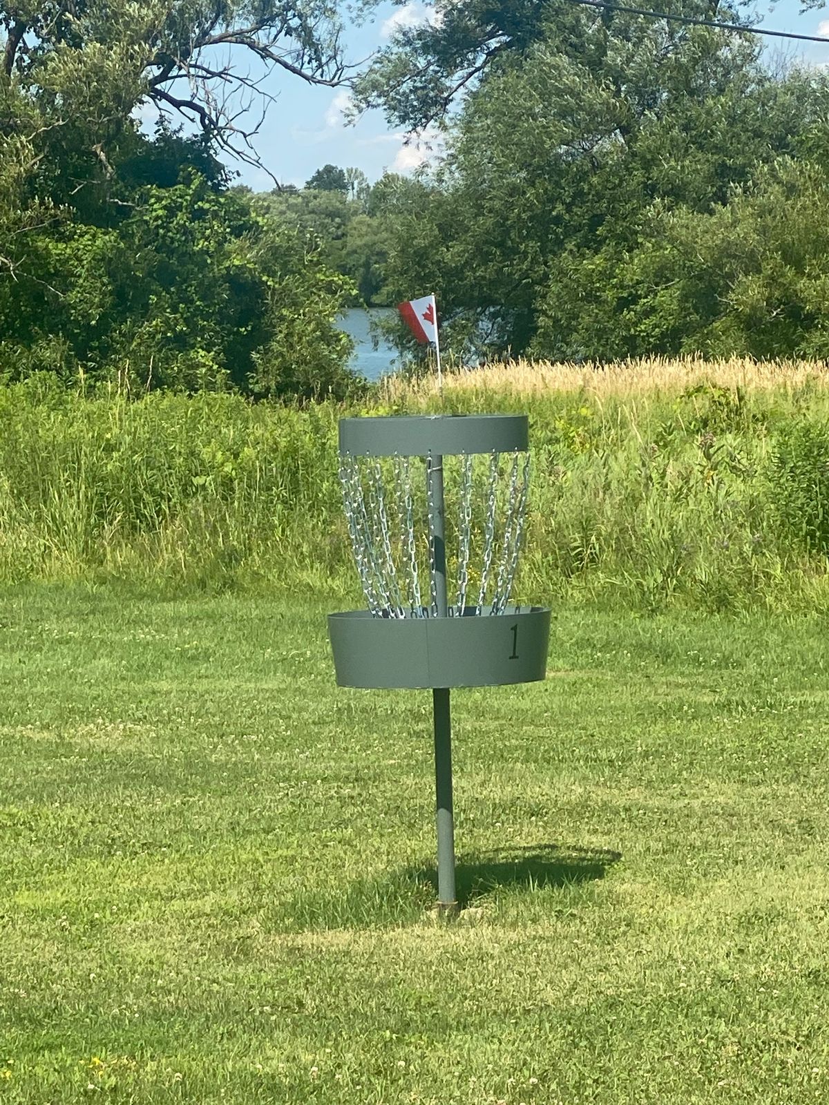 1st hole with a peek of the river