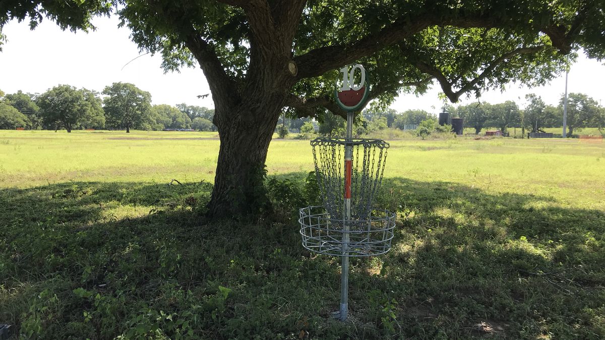 Hole 10