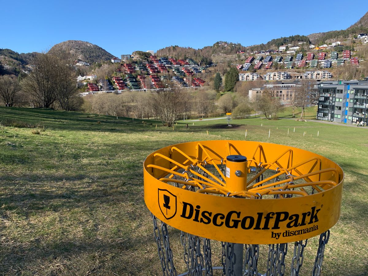 Hole 11