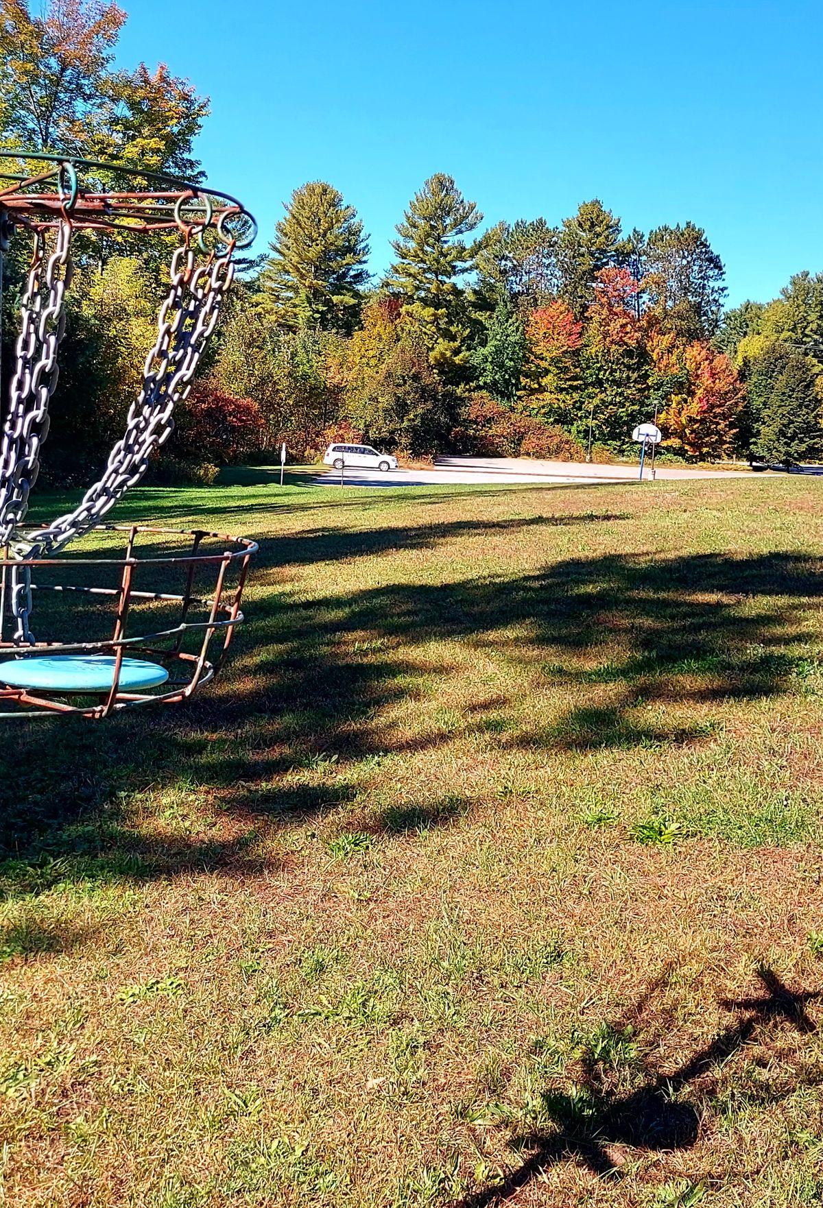 Reverse back up the fairway 🍁 🍂