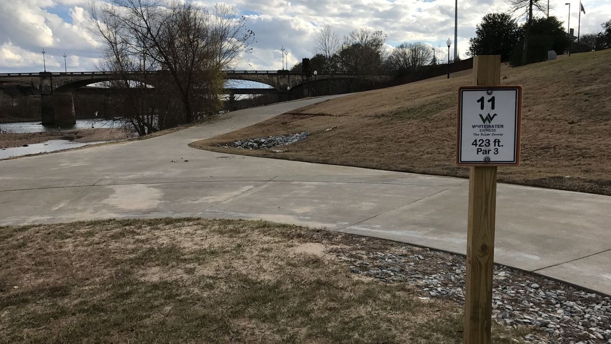 Hole 11
