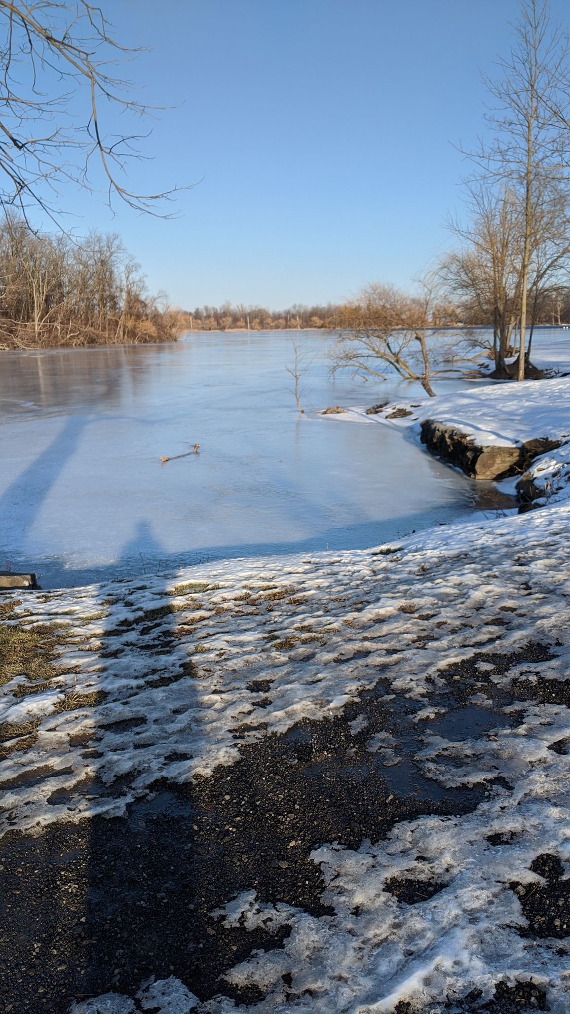 The actual lake comes into play on the last few holes
