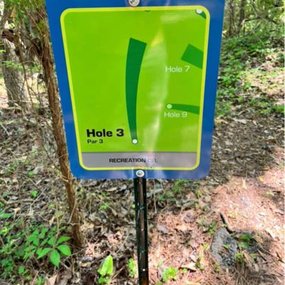 Hole 3 signage