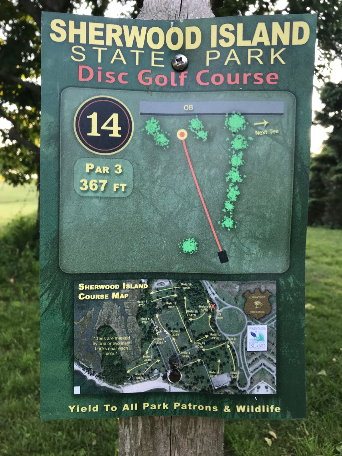Plays now as #6 on either new layouts. Little overview map shows old layout (was inaccurate on holes 1 and 2).