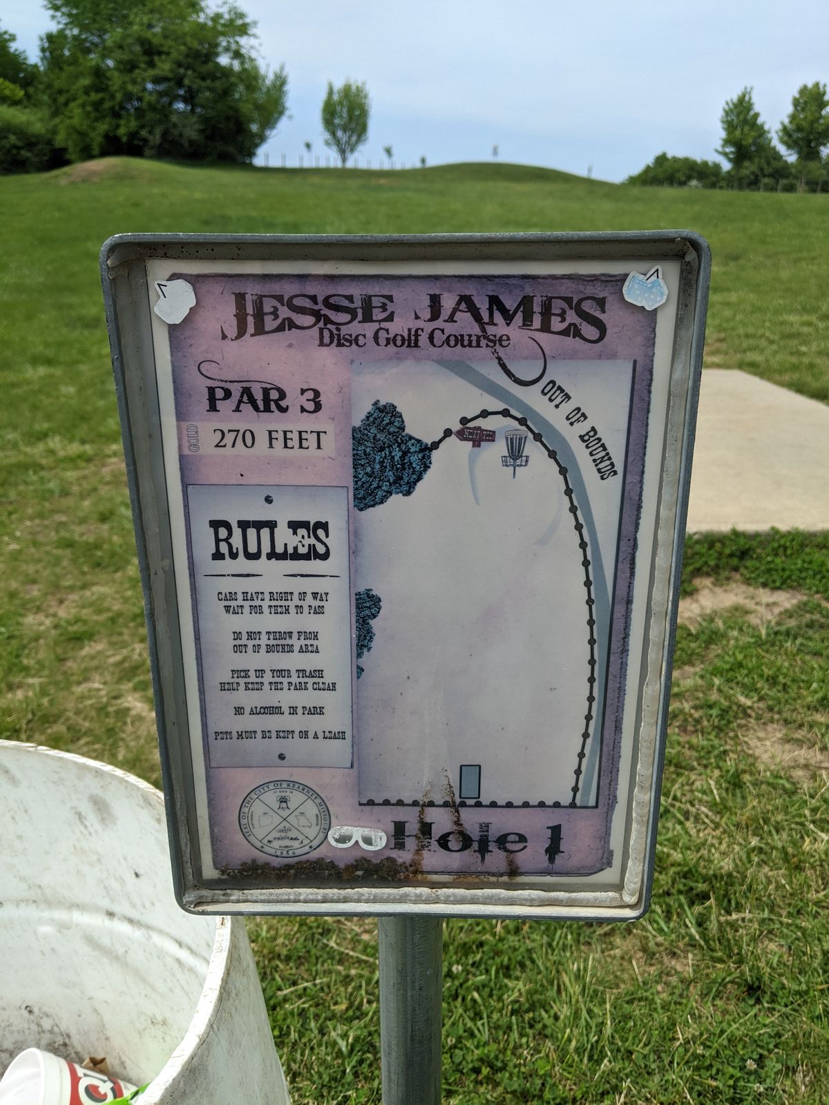 Hole 1 sign.
