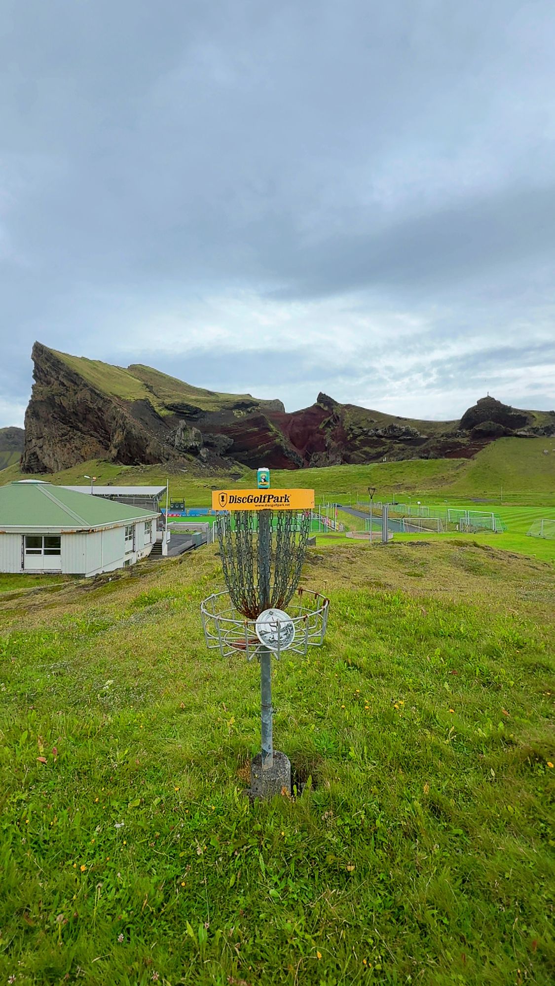 Fixed hole 2. Play it with a beautiful view.