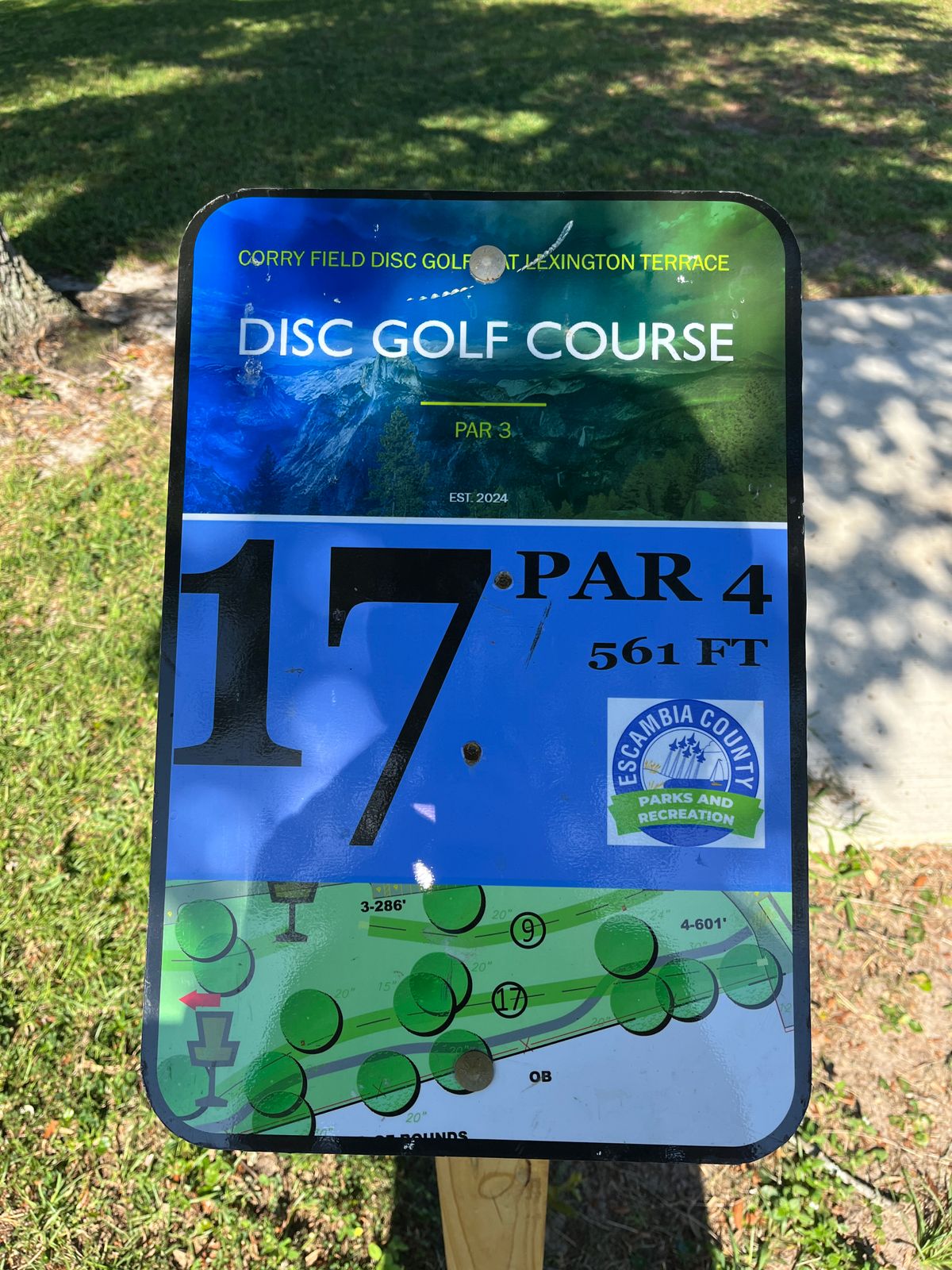 Hole 17 Sign