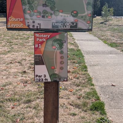 Teesign (behind current 1, will be in front of hole 1 when it moves to stump).
