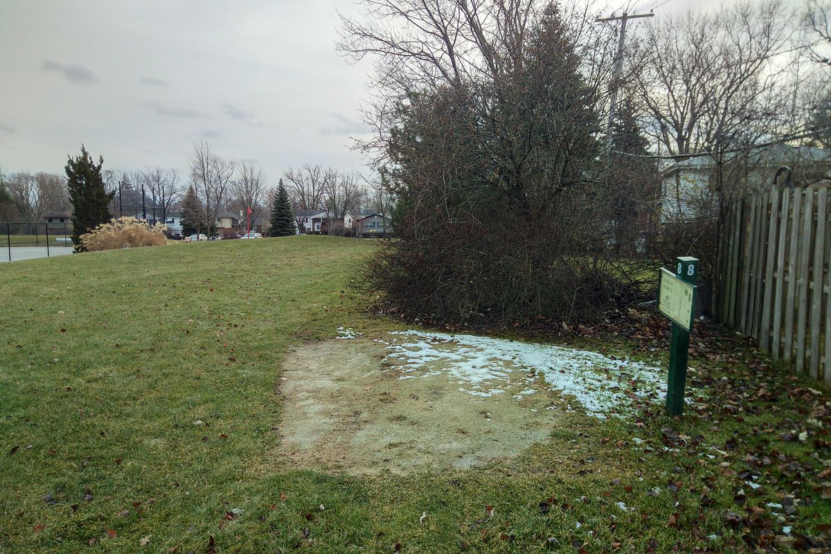 Hole 8