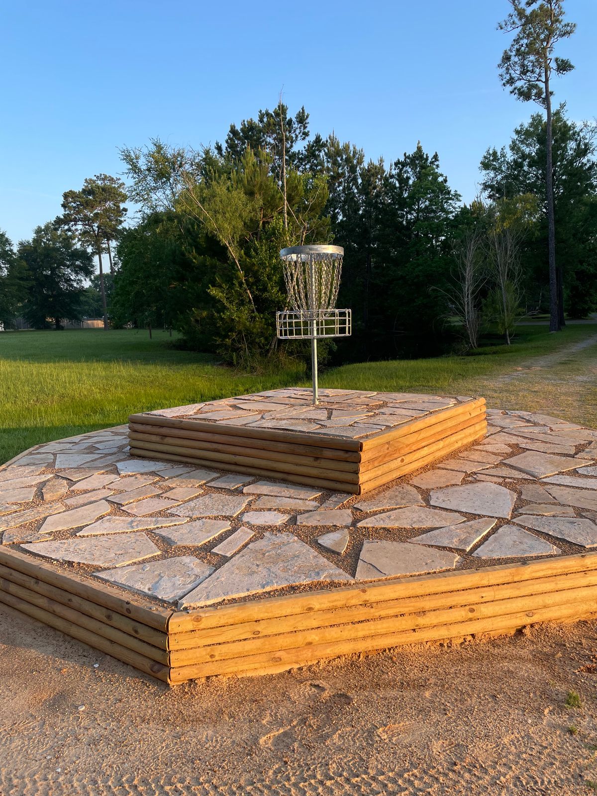 Hole 2 Basket