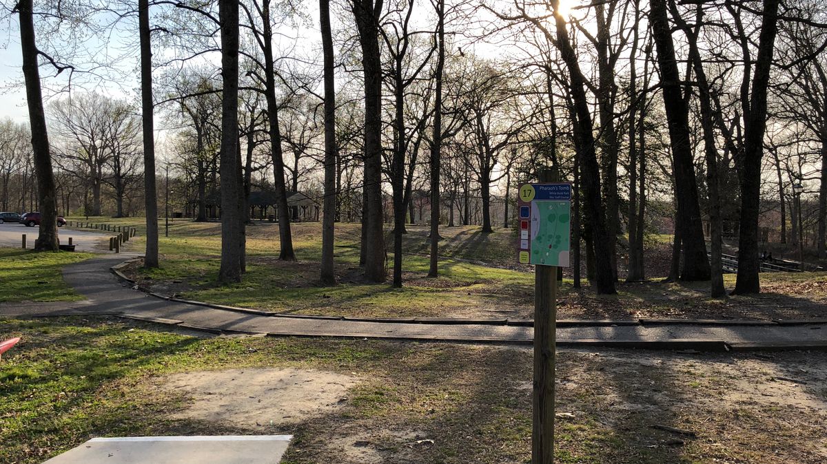 Hole 17 White Tee Winter