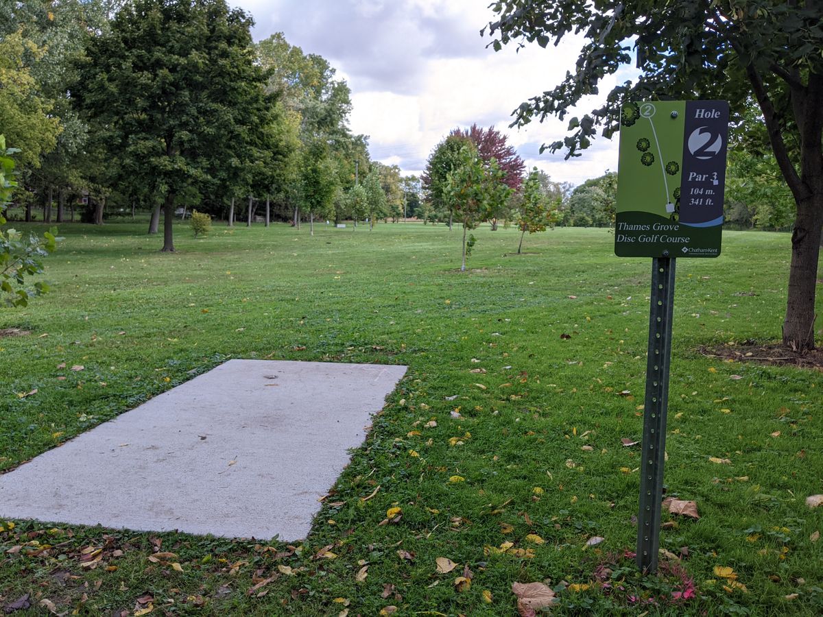 Hole 2 tee