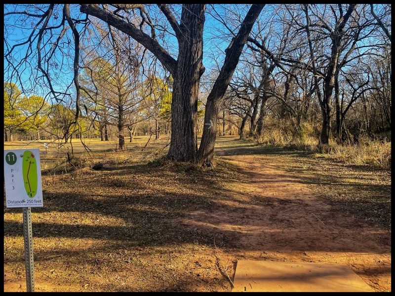 #11 Tee throwing east – creek along right side