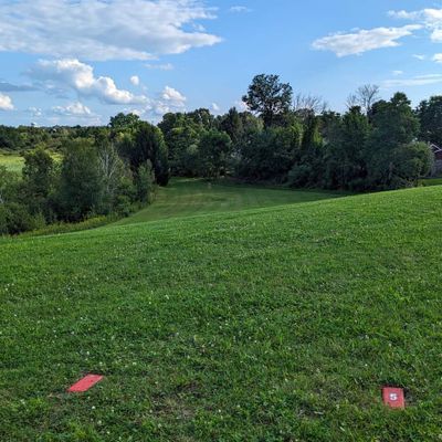 Tee Hole 5.