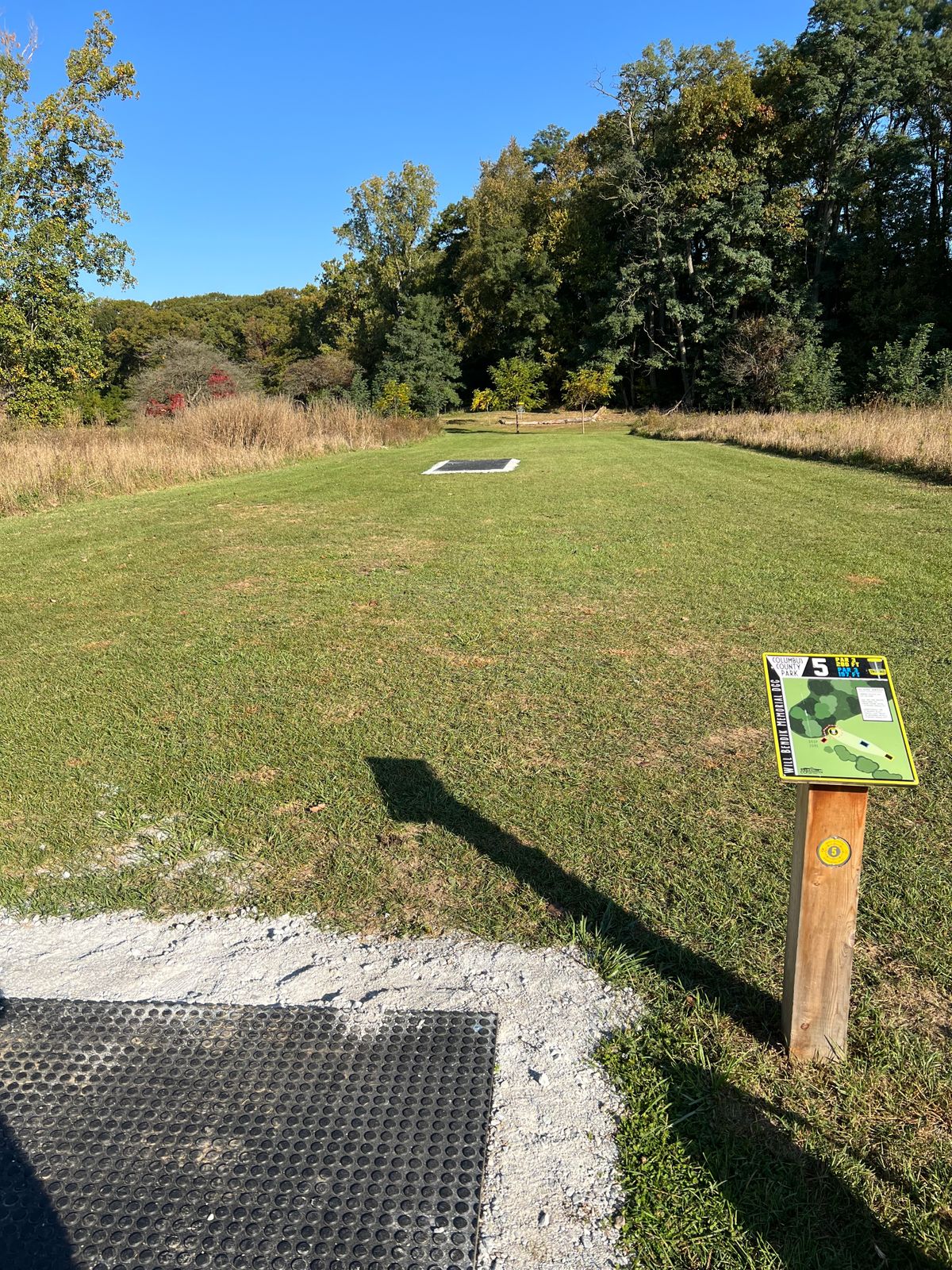 Hole 5 tee pad (long)
