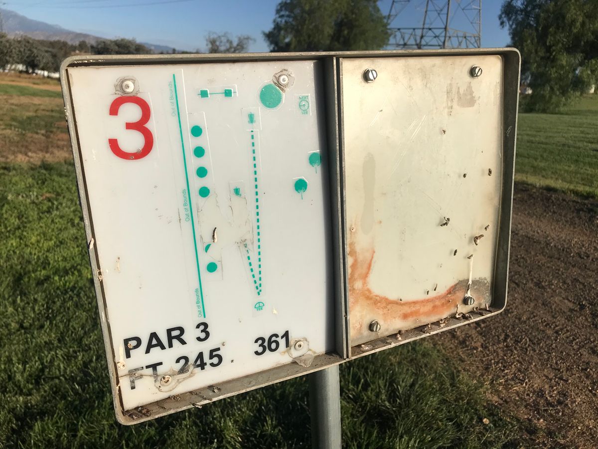 Several tee signs missing.  This is one of the better signs
