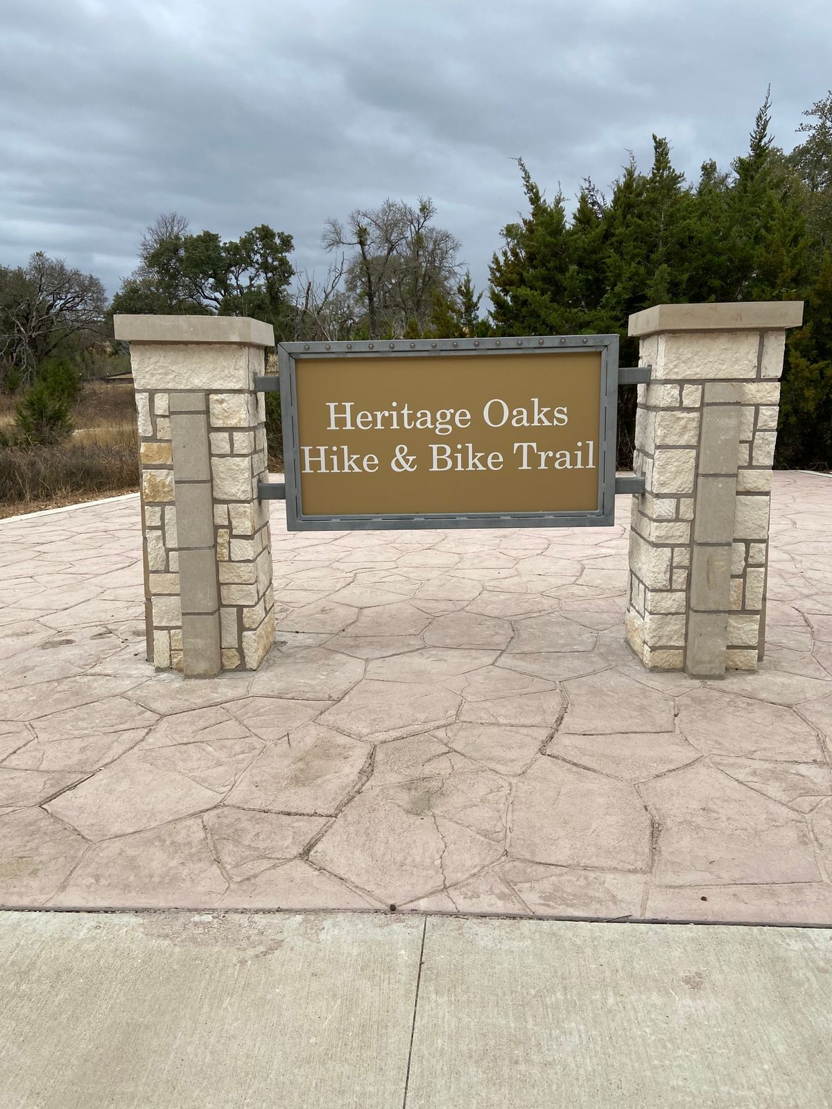 First tee pad located very near to this park sign.