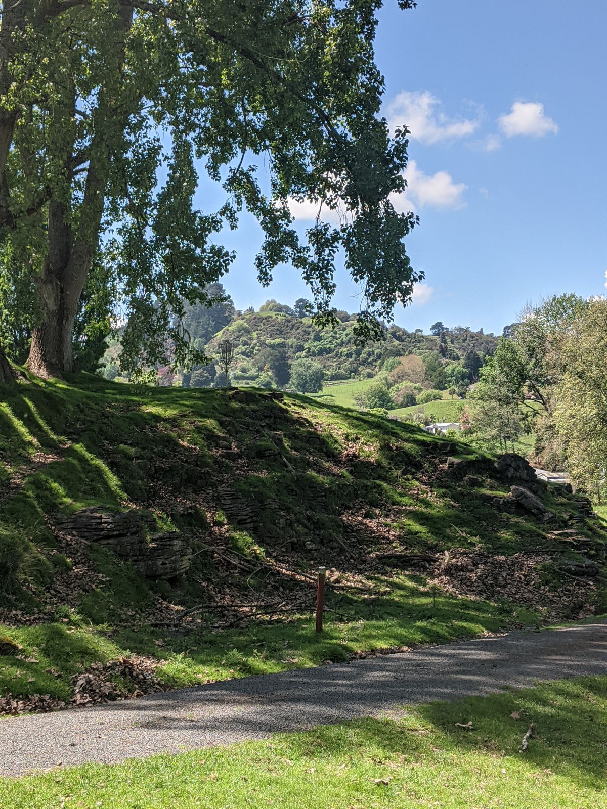 Hole 16 approach to green