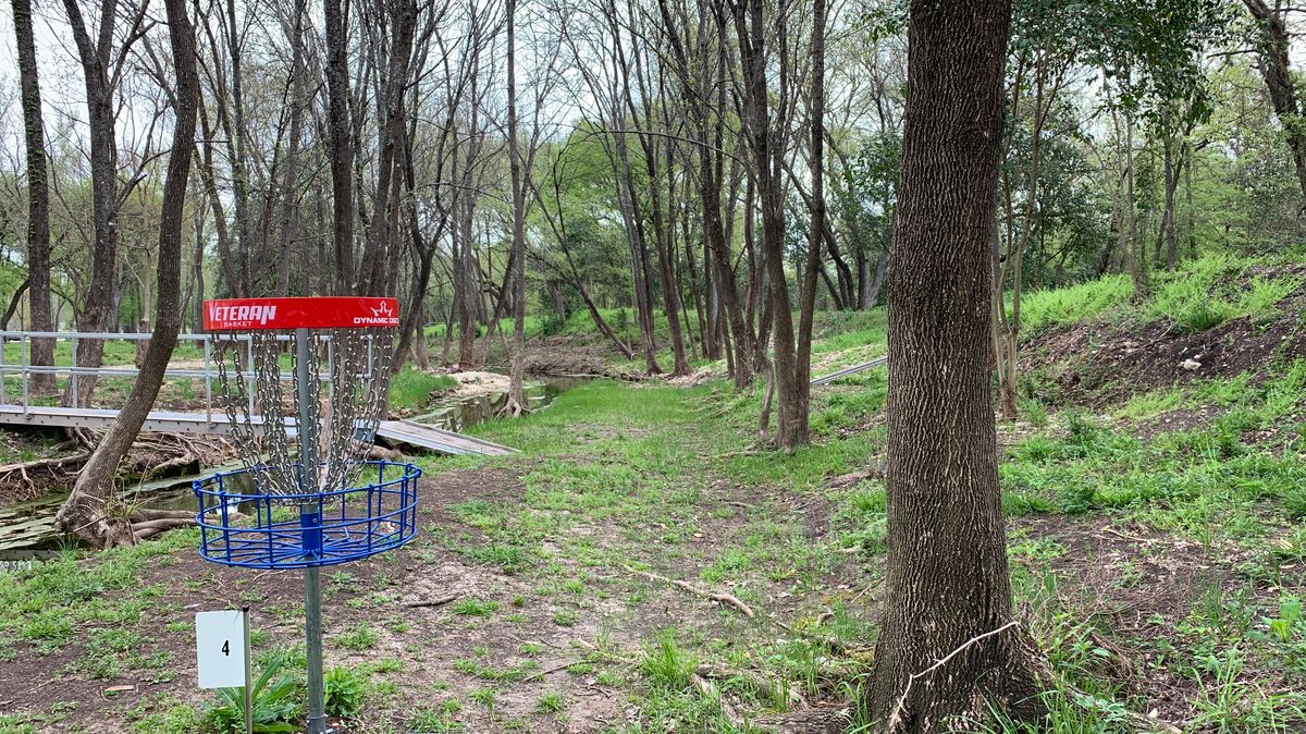 Hole 4