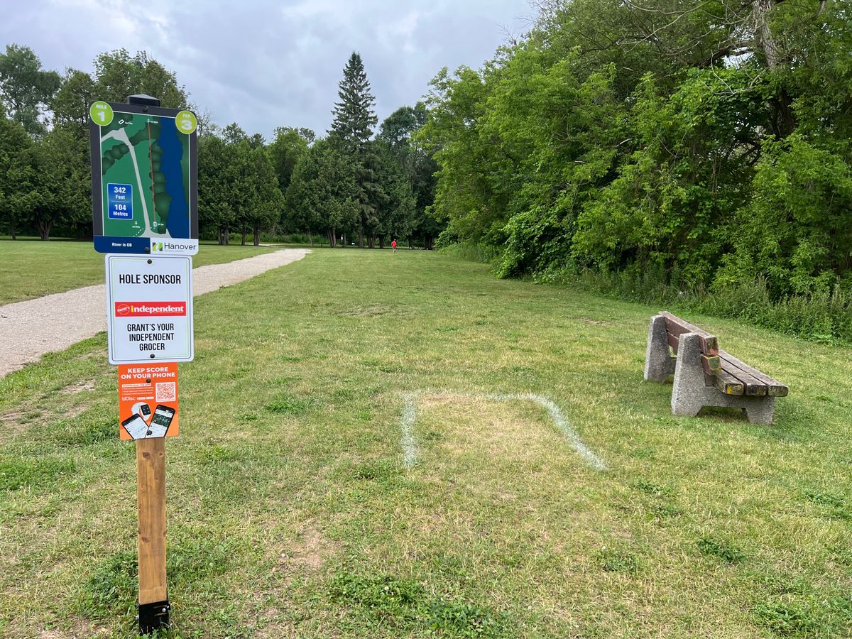 Hole 1 Tee