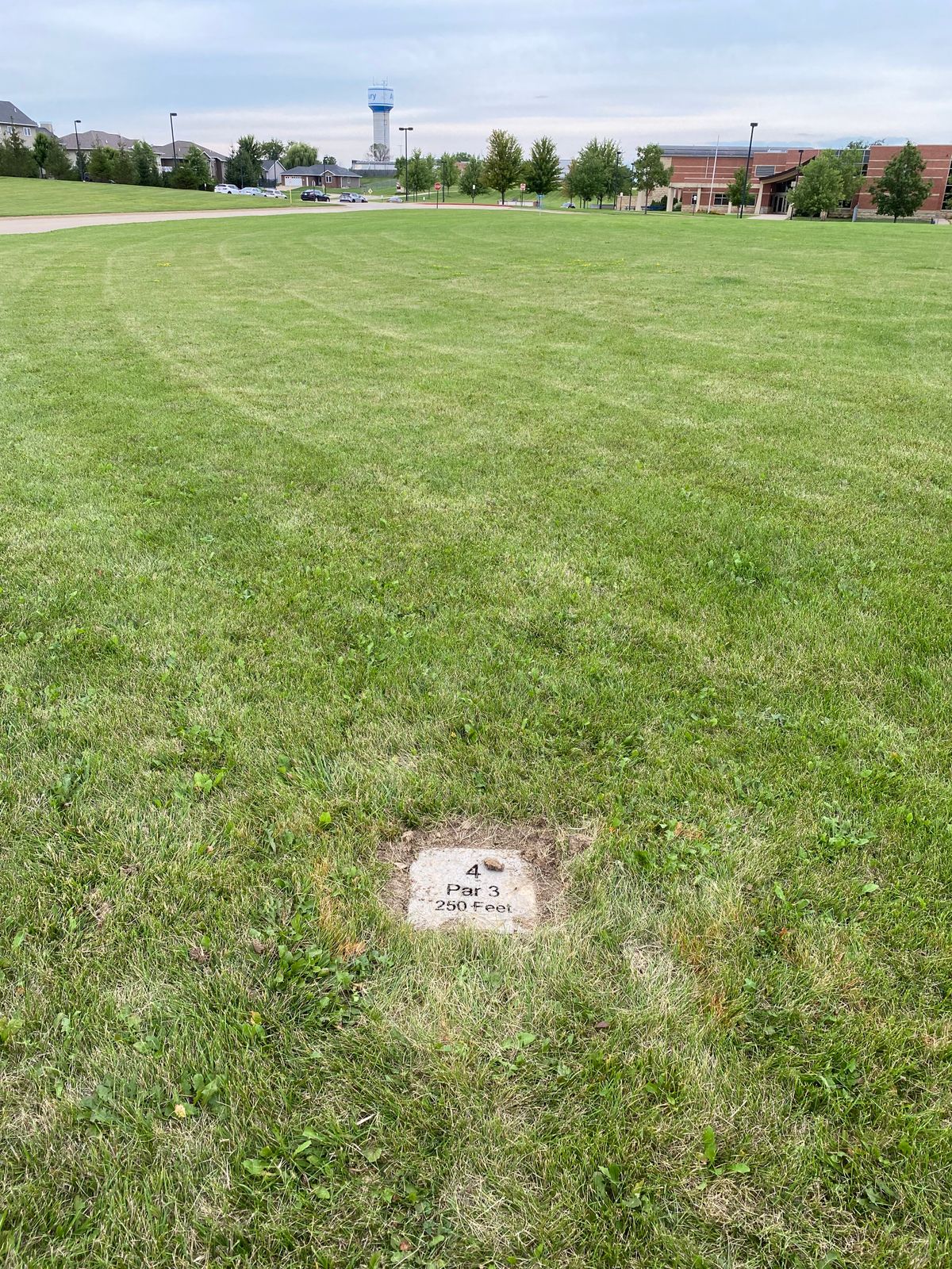 Hole 4 tee pad.