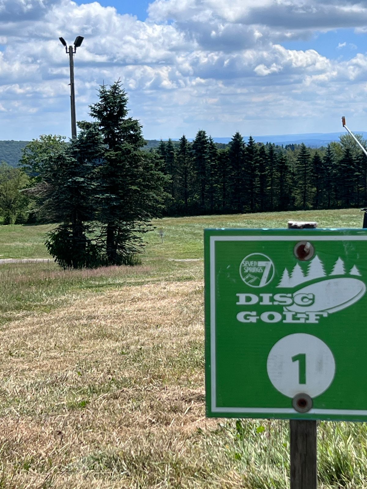 Zoom in of hole 1