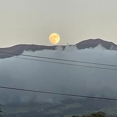 Luna Disc Flying Over Haleakala