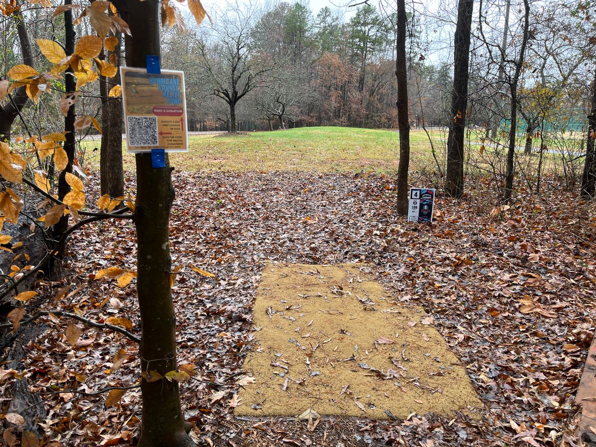 Hole 2 tee